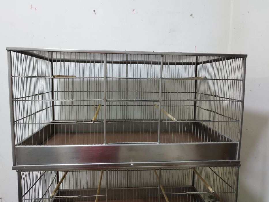 Продаются клетки из нержавеющей стали