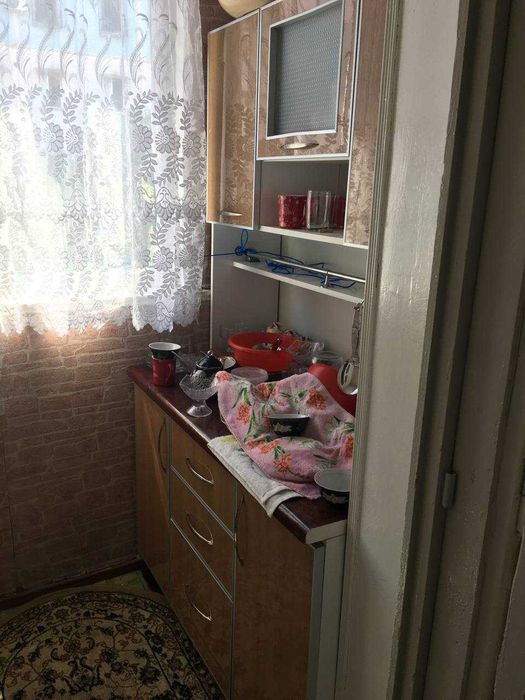 Продается Квартира двухкомнатная малогабаритка 4/4 Алгоритм 31 квартал