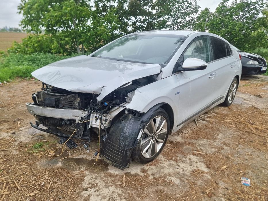 Panou schimbator viteze cu nuca manson 84651-g2000 Hyundai Ioniq AE (2016 - 2020)