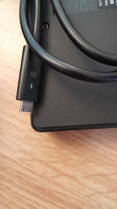 Vând docking station Dell WD19S

Model: Dell WD19S (CN-0M4T3C)
Tehnologie