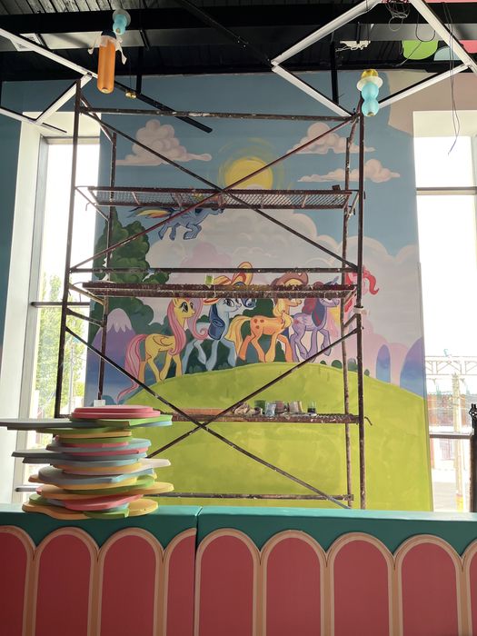 Суретші (художник