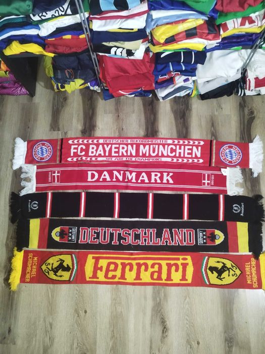 fulare fotbal diverse bayern eintracht ultras germania ferrari 12 buc