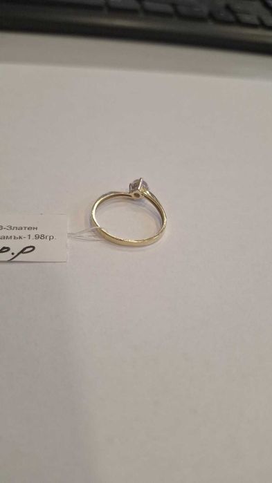 Златен пръстен 1.98гр 01595-26/3