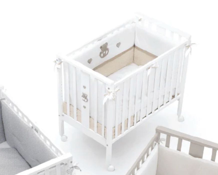 Pătuț Mini Molly fabricat Italia lemn fag alb-crem complet + protecție