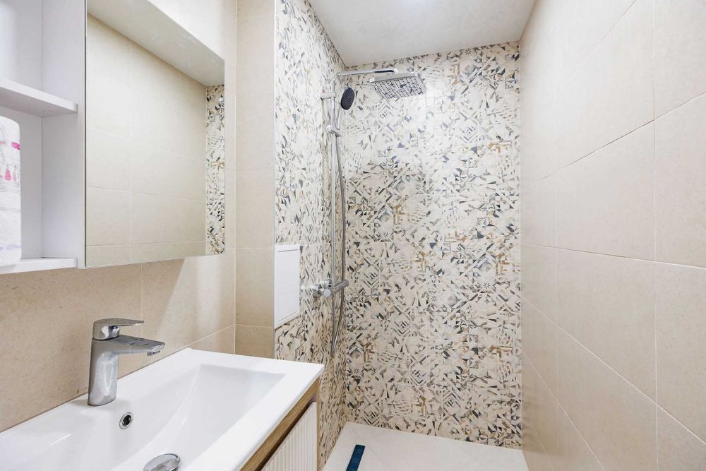 Продава се Четиристаен апартамент в Варна, Чайка - 79 кв.м за 1534 €/кв.м - Снимка #11
