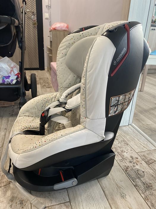 Столче за кола Maxi Cosi