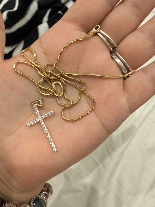 Lantic de aur 14k cu cruciulita