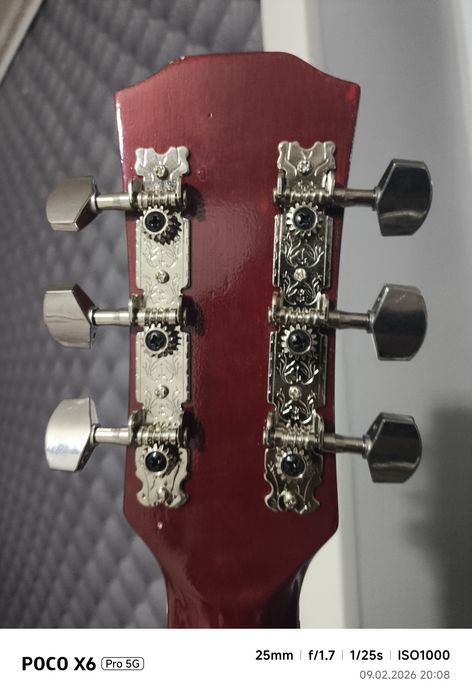 Продам гитару классика