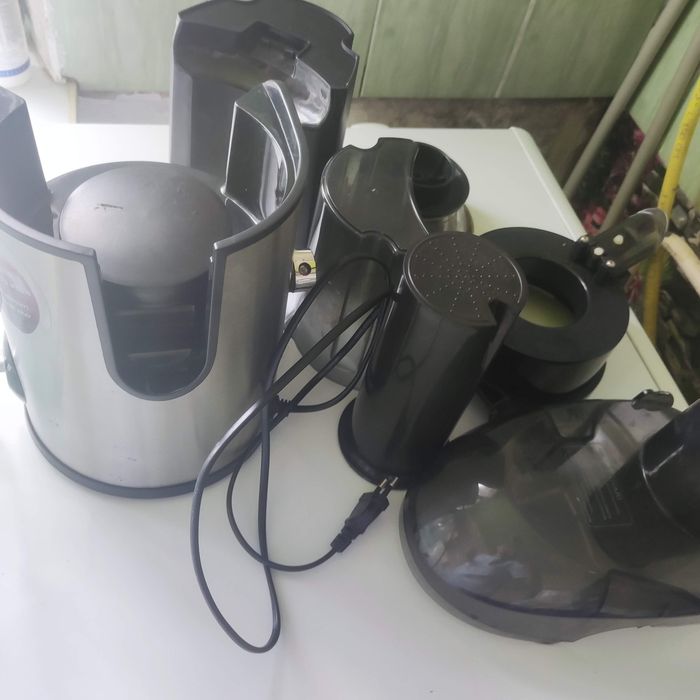 Соковыжималка...