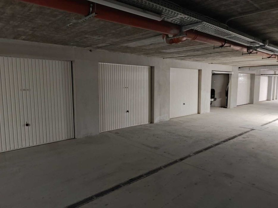 Дава се под наем Гараж / Паркомясто в София, Младост 4 - 22 кв.м за 112.2 € - Снимка #6