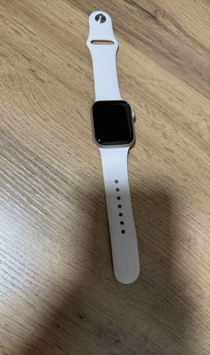 Apple watch 40мм бежевый