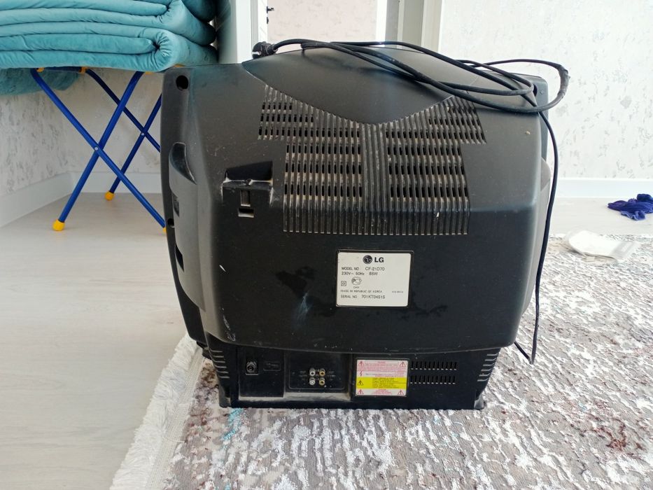 Телевизор  LG .б/у