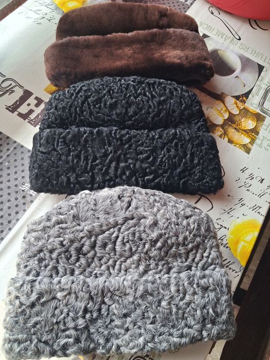 De vânzare căciulă de astrahan