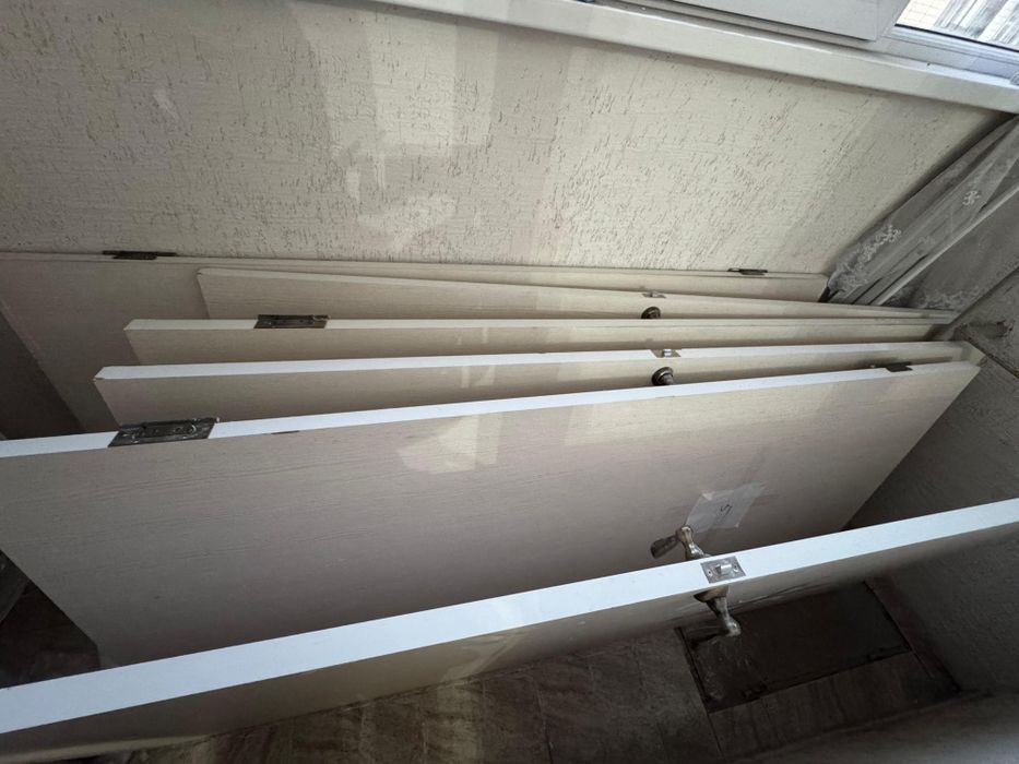 Срочно продам двери