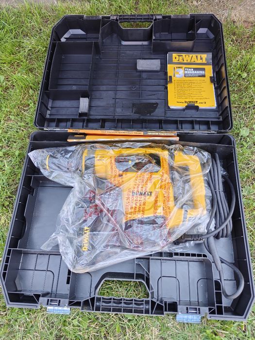 Перфоратор dewalt