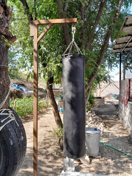 Боксерский мешок груша