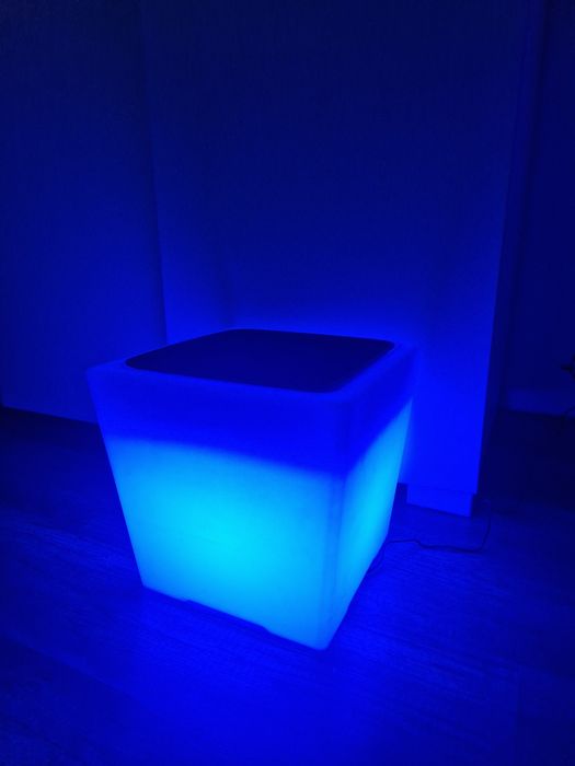 Ghiveci luminos Lumesso