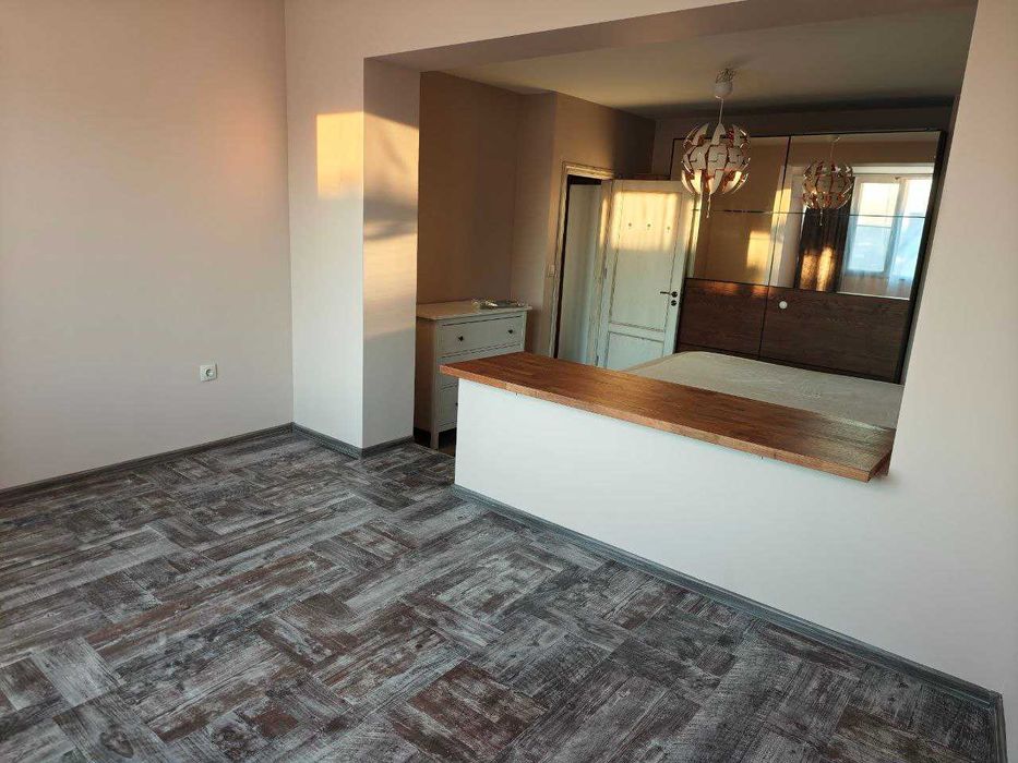 Дава се под наем Тристаен апартамент в София, Витоша - 115 кв.м за 1275 € - Снимка #3