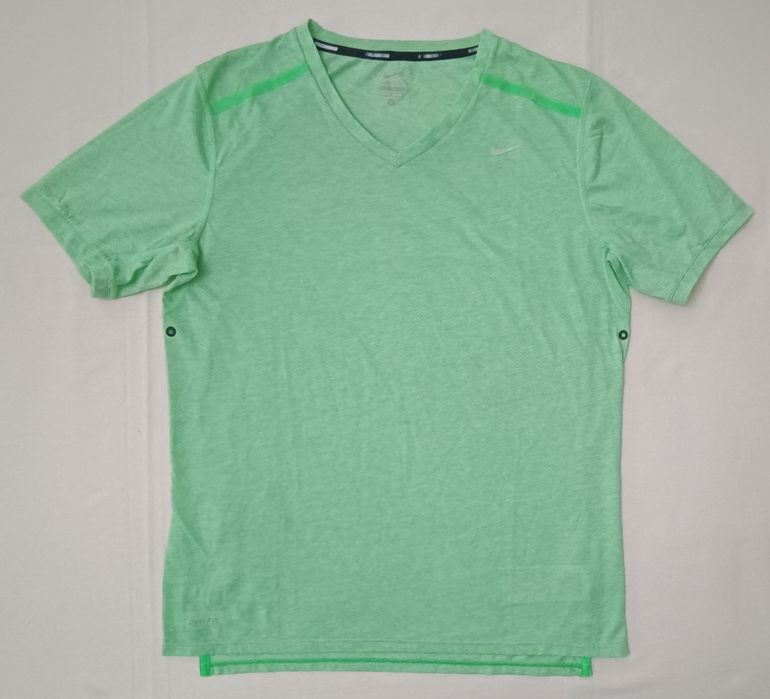 Nike DRI-FIT Tee оригинална тениска M Найк спортна фланелка фитнес