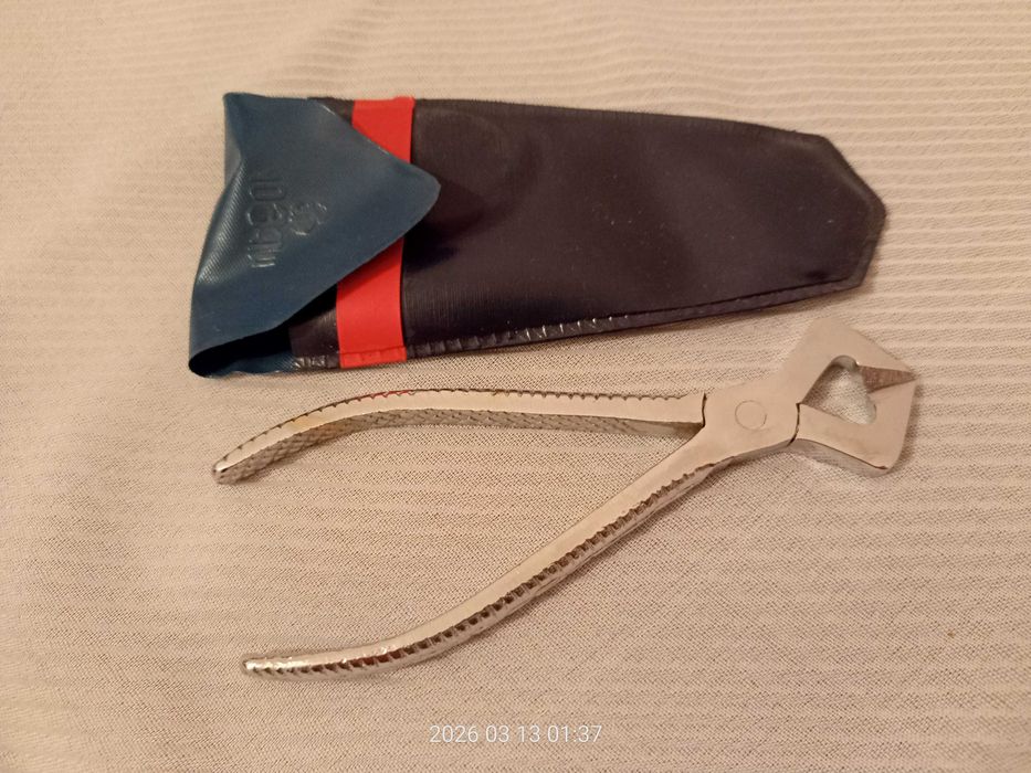 Кусачки для сахара.