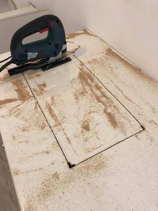 Дърводелски услуги София, ДеМонтаж на мебели София фирма Конструкт