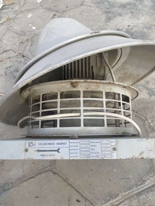 Продаётся Турецкая  вытяжка производственная 380 в.