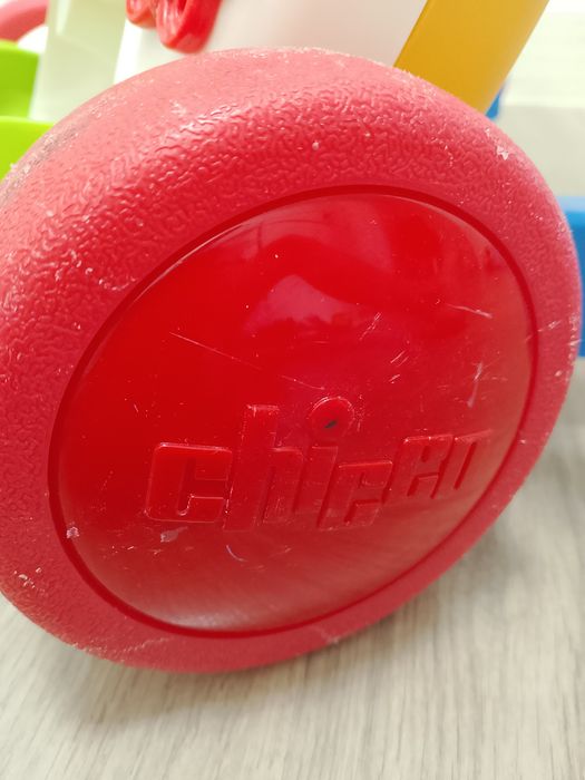 Ходунки-каталка Chicco для малыша — хорошее состояние