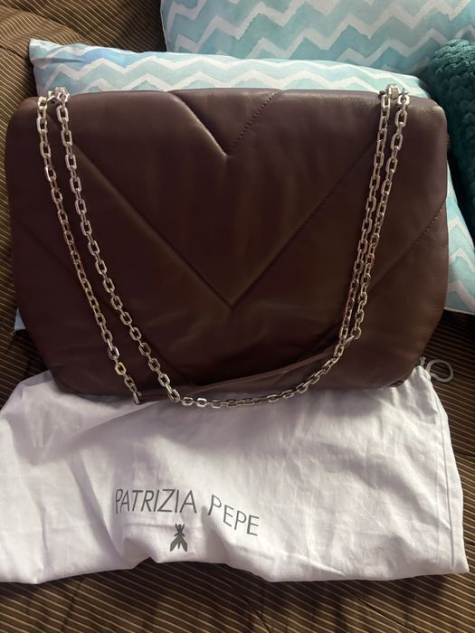 Чанта на patrizia pepe
