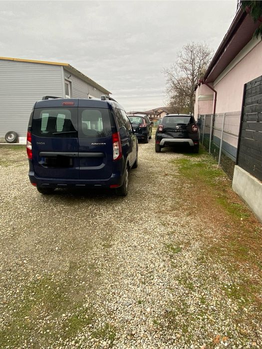 Dezmembrez dacia dokker diesel si benzina