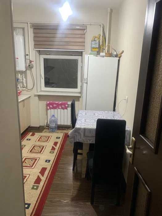 СОТИЛАДИ ПРОДАЁТСЯ СРОЧНО. Янгихаёт 8-худуд 2 хонали. 2/2/7 - 66кв/м