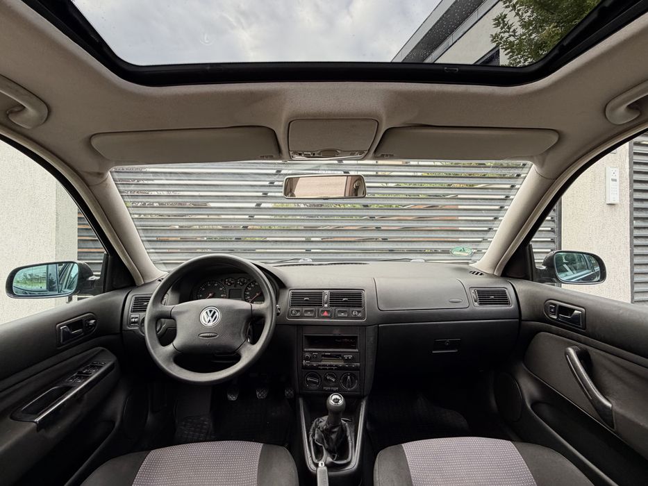 Golf 4 - 1.4 MPI - Ediție SPECIAL - Trapă !!!