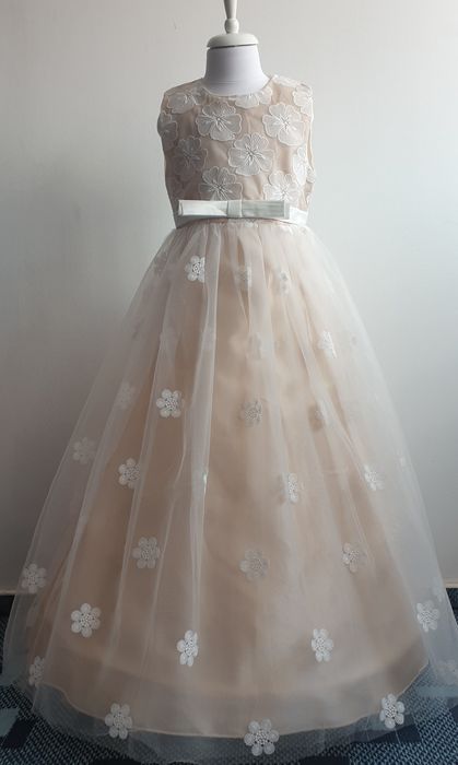 Rochite superbe pentru fetite 5 ani- 12 ani