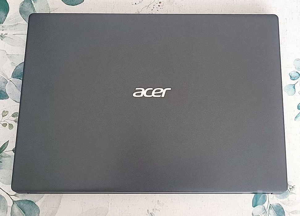 Acer Aspire A315-57G  i5  10gen,  8/250, 15,6"