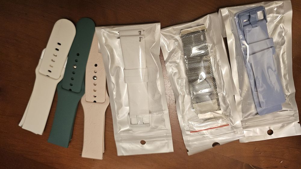 Каишки за Fitbit Versa 2