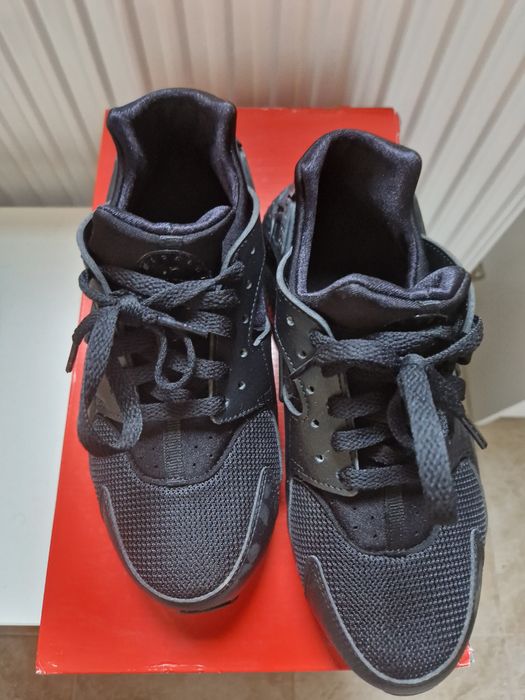 adidasi Nike Huarache 38.5 negru