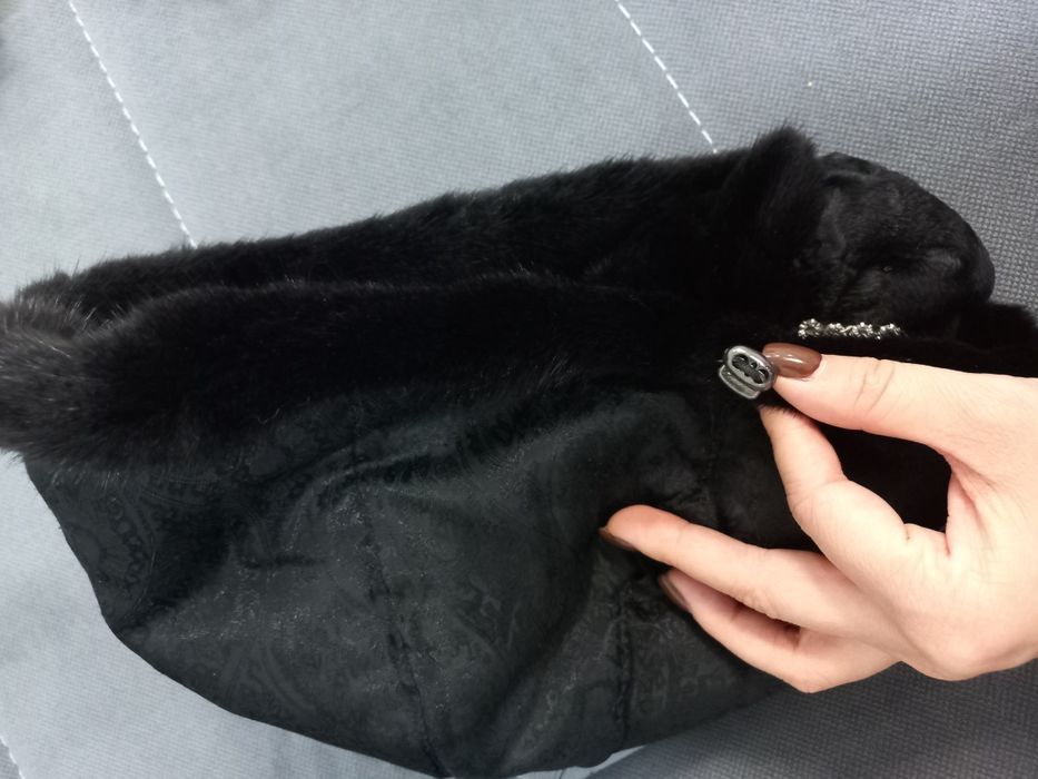 Продам норковую беретку