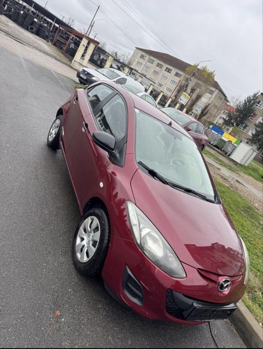 Mazda 2 1,3 b cu doar 71381 km