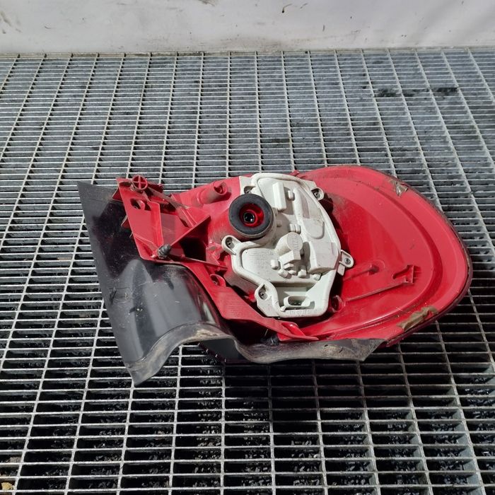 Stop Dreapta Mercedes GLA ( X156 ) - SUV 4 Usi (1470) Bec clasic