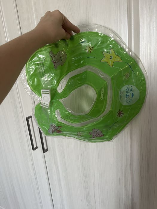 Продам шезлог для малышей