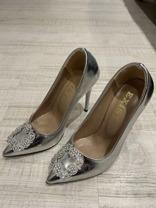 Дамски обувки на ток