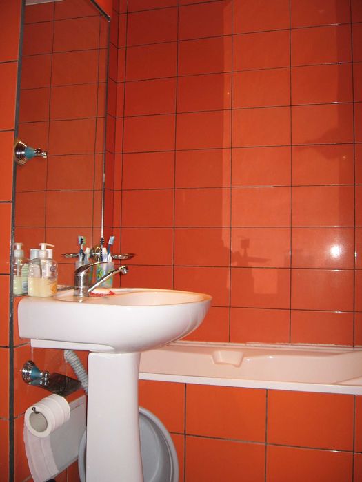 Inchiriere apartament o camera