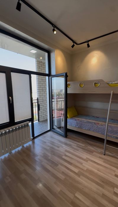 Срочно продается квартира 3/10/11 на шота руставели