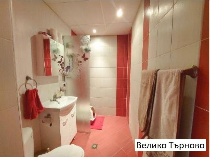 Продава се Тристаен апартамент в Велико Търново, Колю Фичето - 68 кв.м за 1673 €/кв.м - Снимка #3