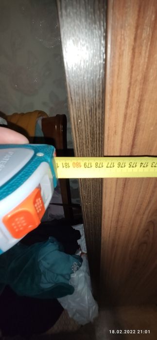 Продается 4 дверный шкаф