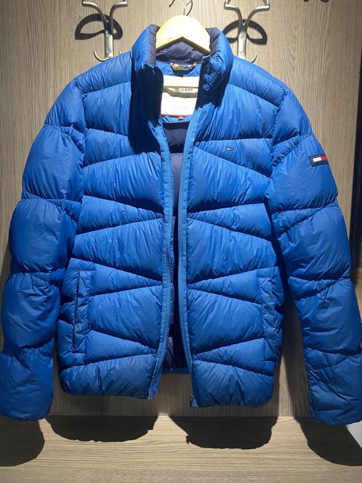 Vând Geacă Tommy Hilfiger Casual Albastră Originală