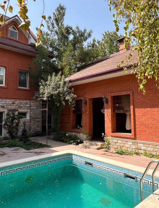 Продажа Евродома на Циолковском, 6-сотки (N 13271 )