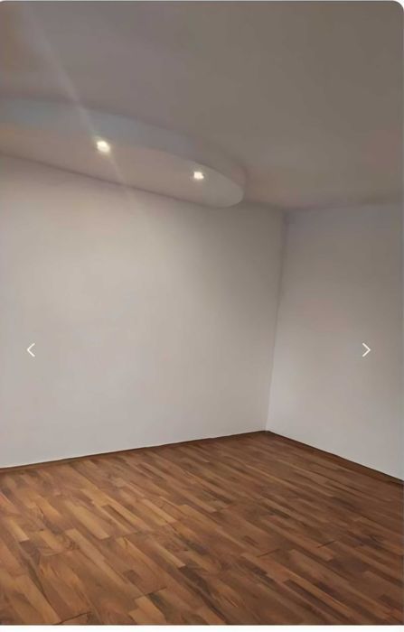 Casa cu teren de vanzare in Golesti (Stefanesti]