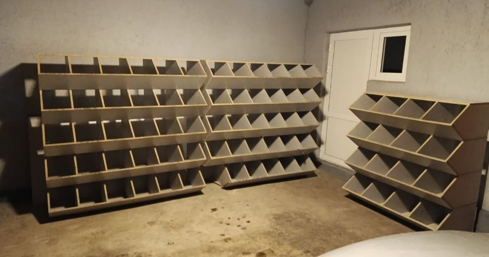 Строительные полки