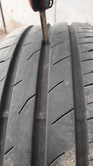 Продам шины 185/65/15 (2шт)