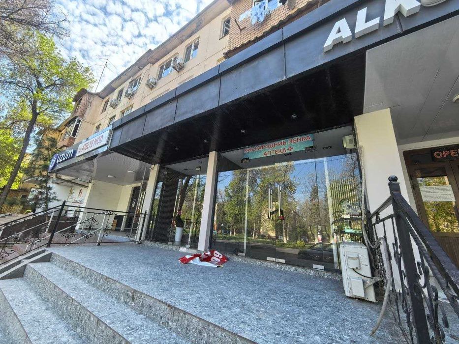 Нотурар жой сотилади Чилонзор 11 квартал 45м2